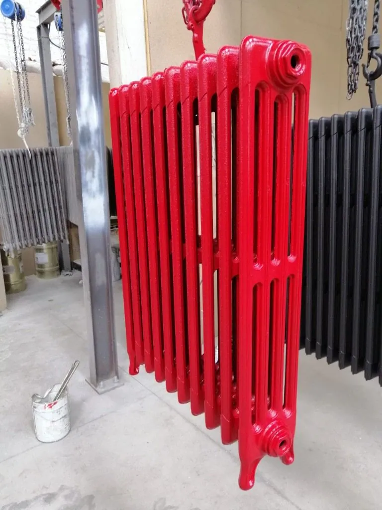 Peinture haute température d'un radiateur en fonte